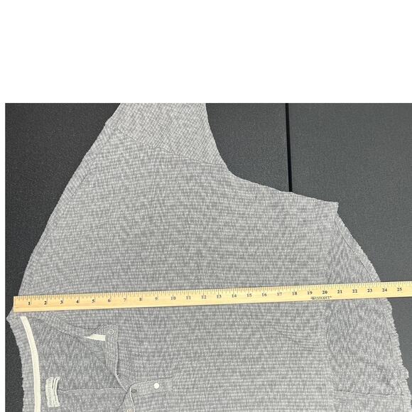 Urban Outfitters Gray Henley Women's Pullover Size Large Oversized Waffle Knit - Picture 9 of 10